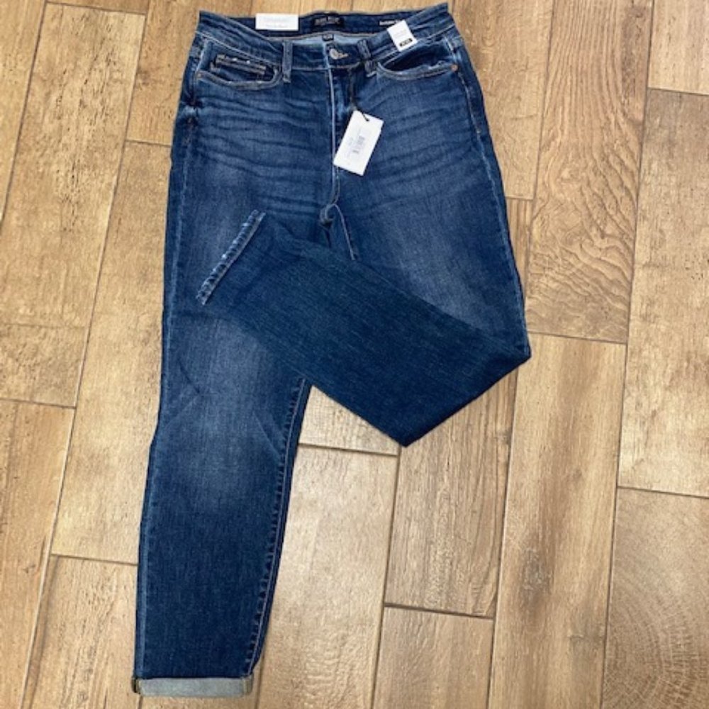 Judy Blue Boyfriend Fit Jeans Size 9